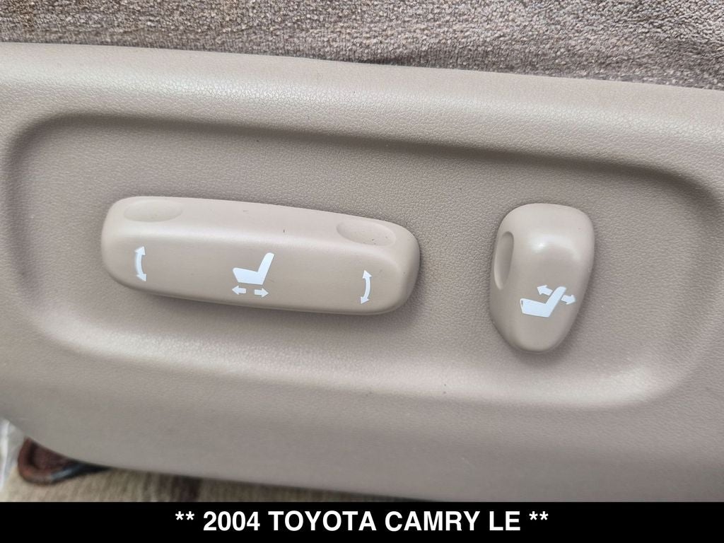 2004 Toyota Camry LE