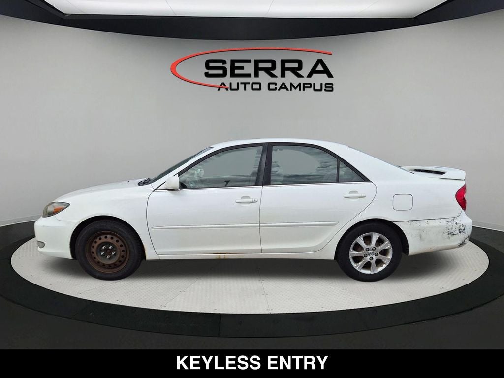 2004 Toyota Camry LE