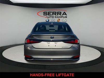 2019 Lexus ES 300h Luxury