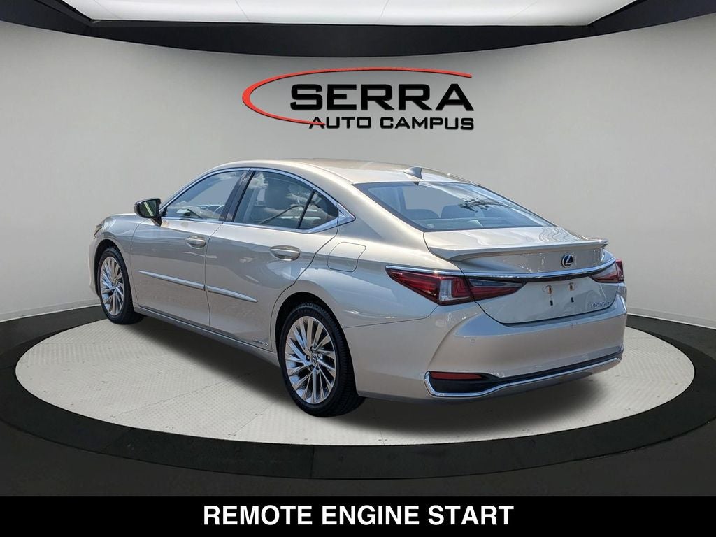 2019 Lexus ES 300h Luxury