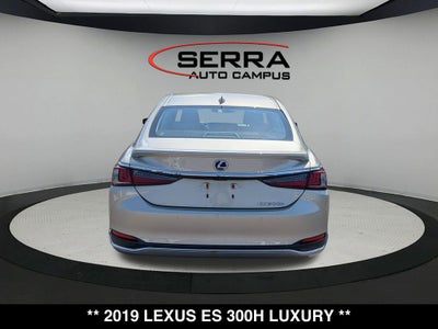 2019 Lexus ES 300h Luxury