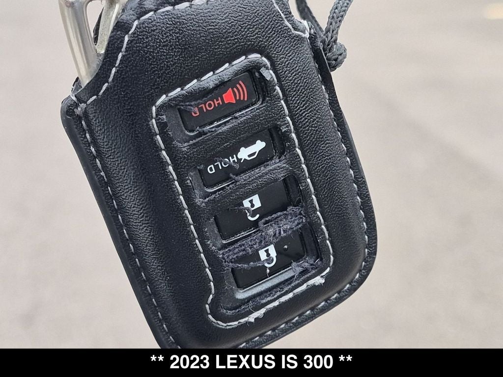 2023 Lexus IS 300