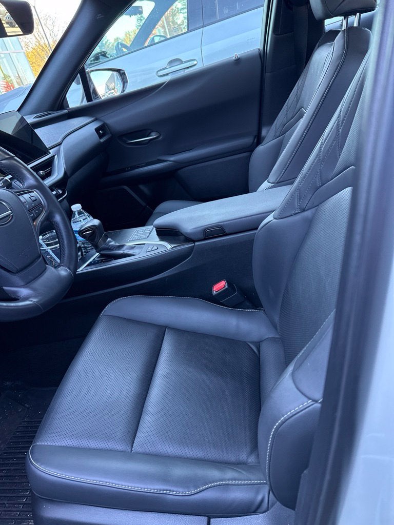 2024 Lexus UX 250h Premium