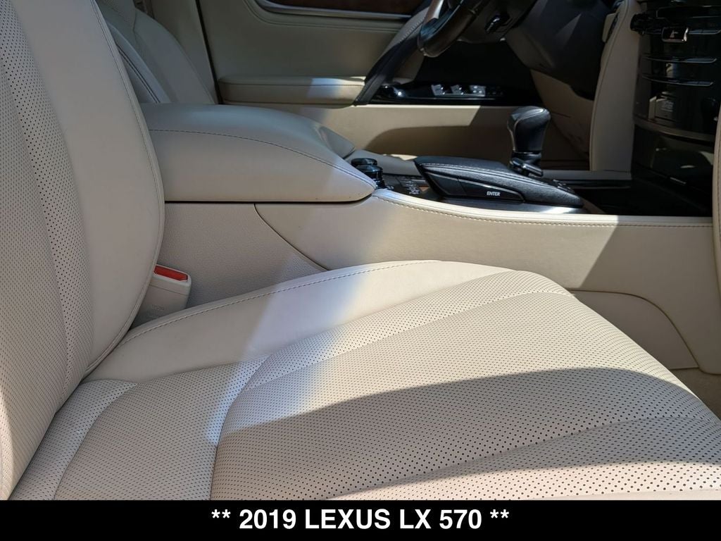 2019 Lexus LX 570