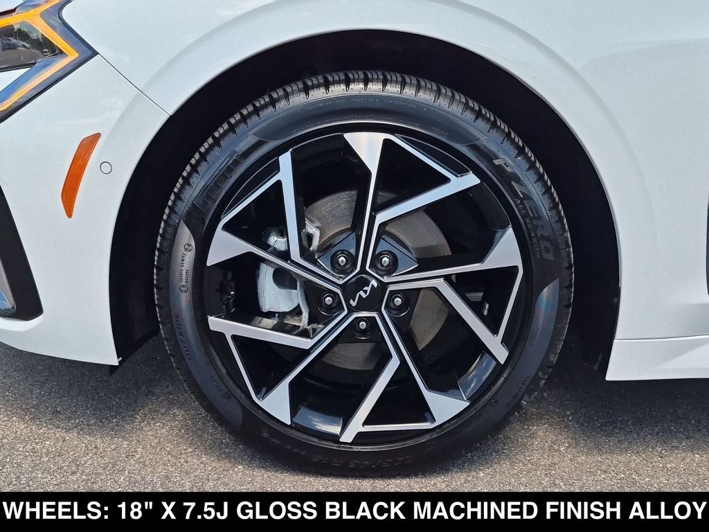 2025 Kia K5 EX