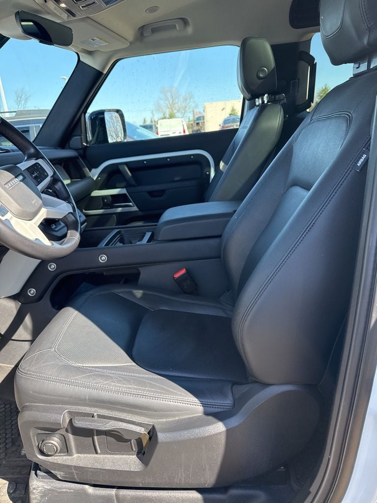 2024 Land Rover Defender 90 S