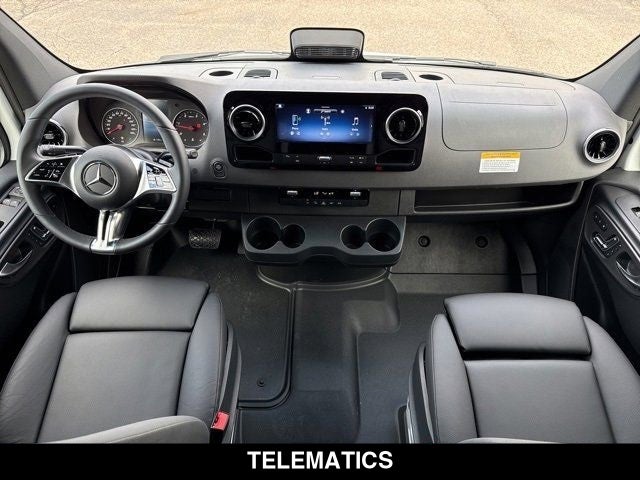 2025 Mercedes-Benz Sprinter 2500 Cargo 144 WB