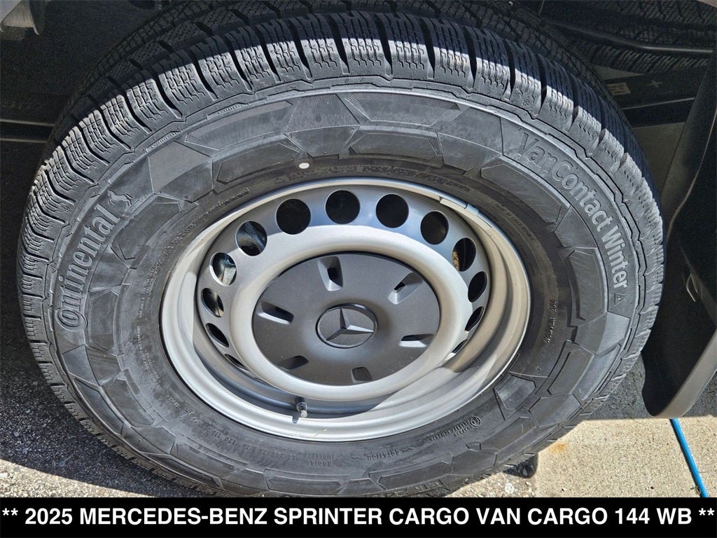2025 Mercedes-Benz Sprinter 2500 Cargo 144 WB