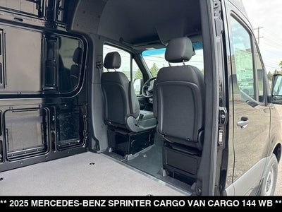 2025 Mercedes-Benz Sprinter 2500 Cargo 144 WB
