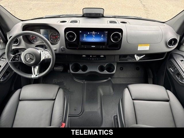 2025 Mercedes-Benz Sprinter 2500 Cargo 144 WB