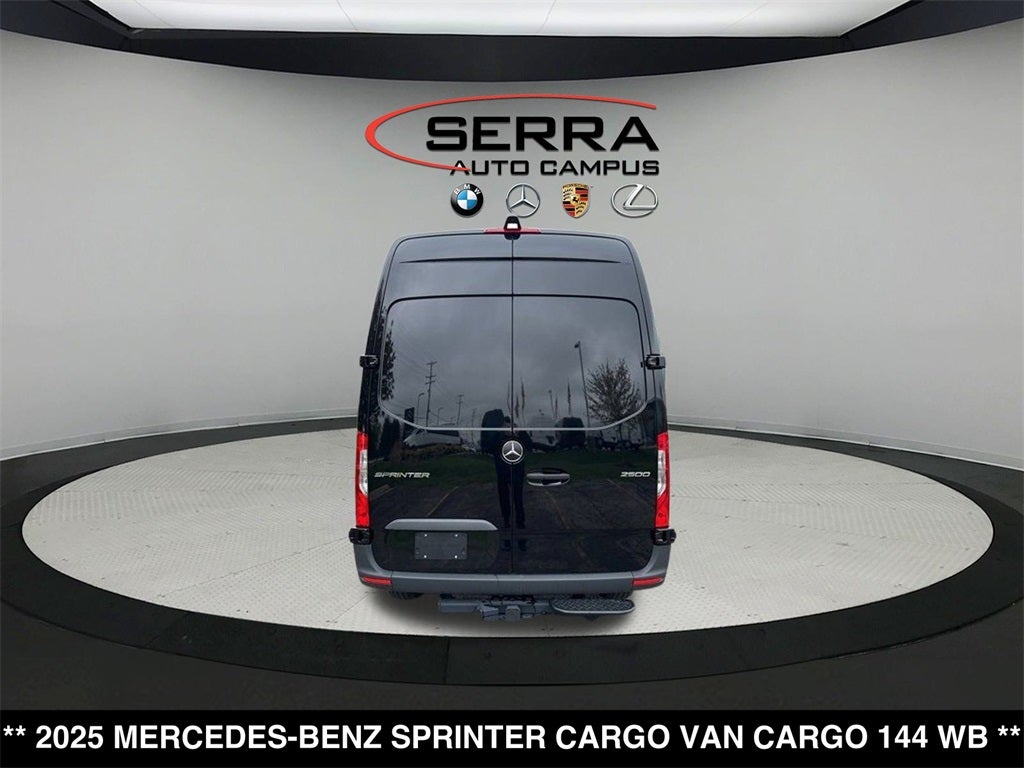 2025 Mercedes-Benz Sprinter 2500 Cargo 144 WB
