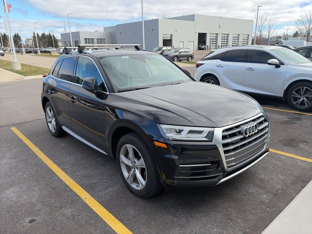 2020 Audi Q5 45 Premium Plus quattro