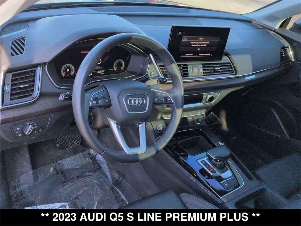 2023 Audi Q5 45 S line Premium quattro