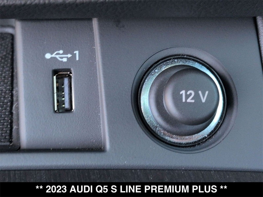 2023 Audi Q5 45 S line Premium quattro