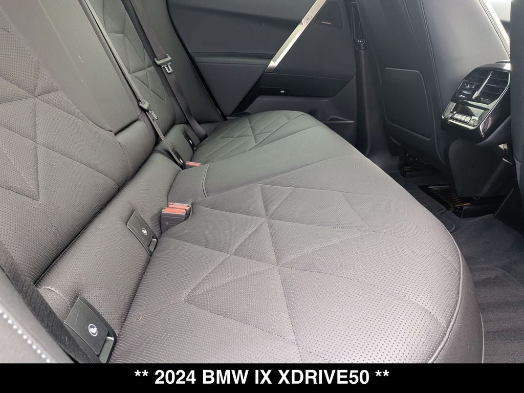 2024 BMW iX xDrive50