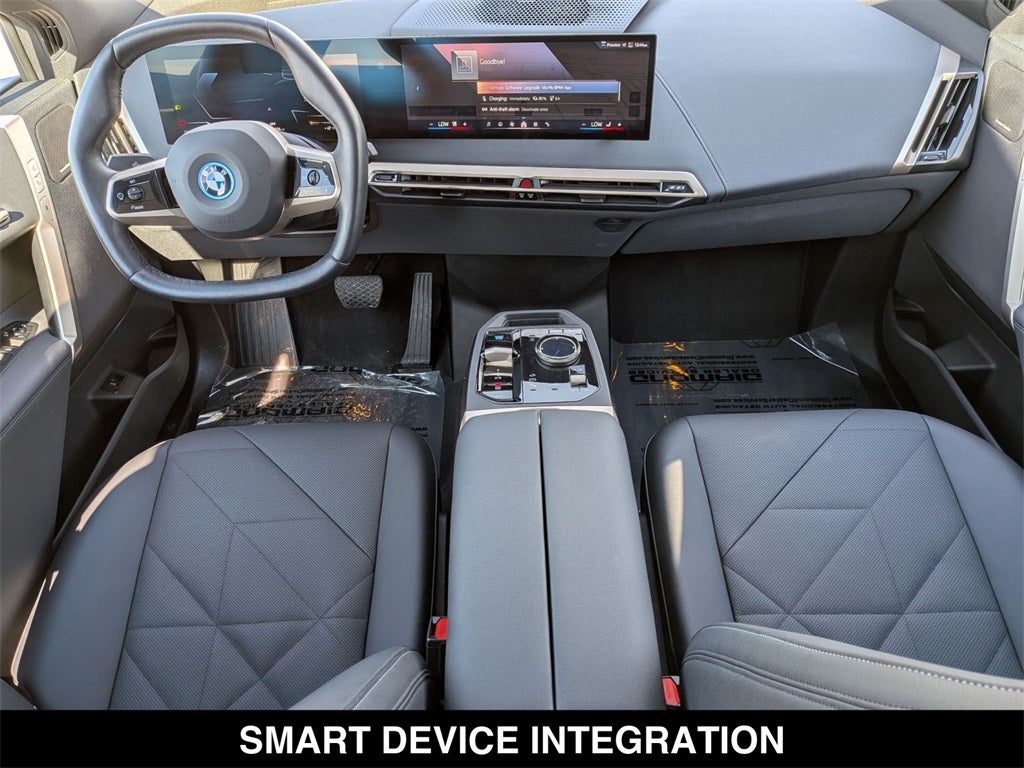 2025 BMW iX xDrive50