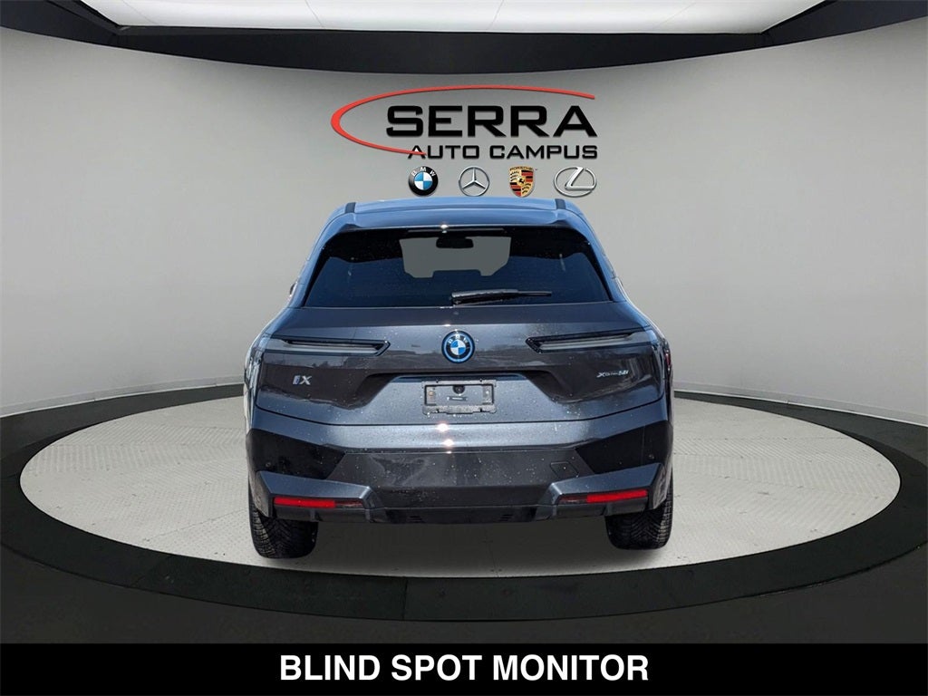 2025 BMW iX xDrive50