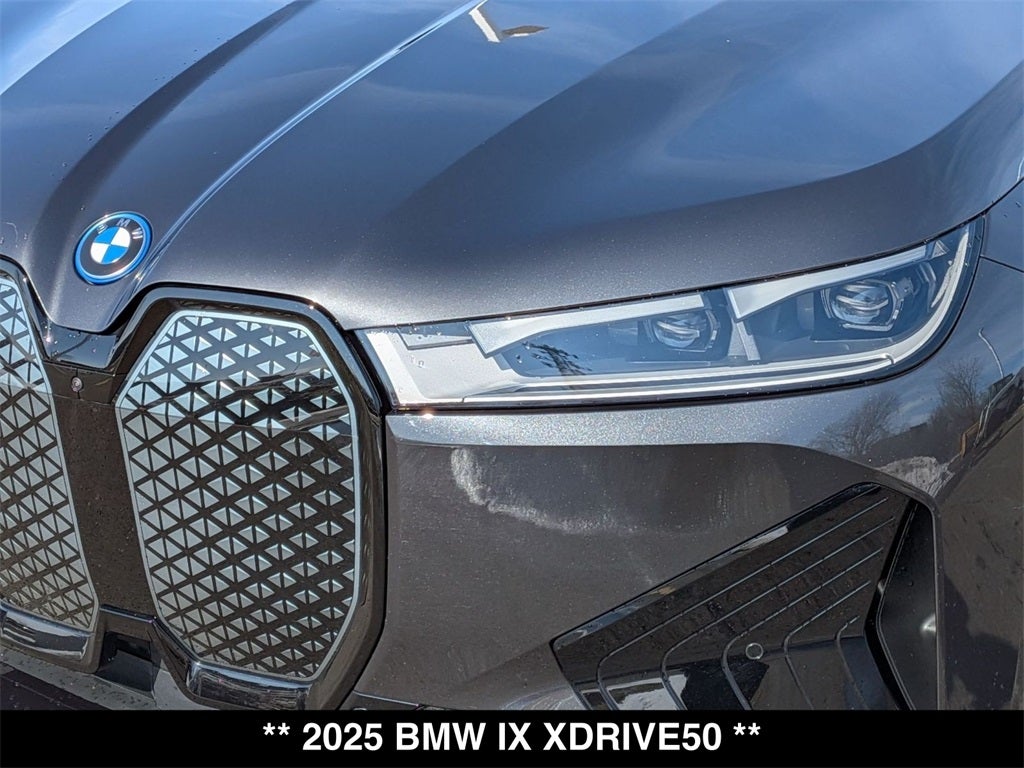 2025 BMW iX xDrive50