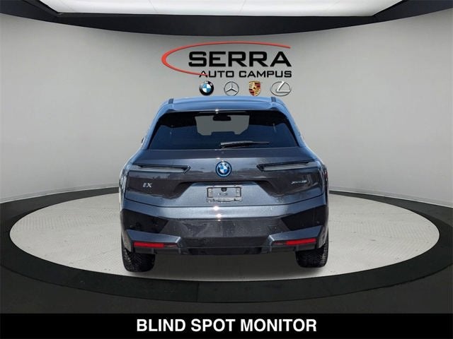 2025 BMW iX xDrive50