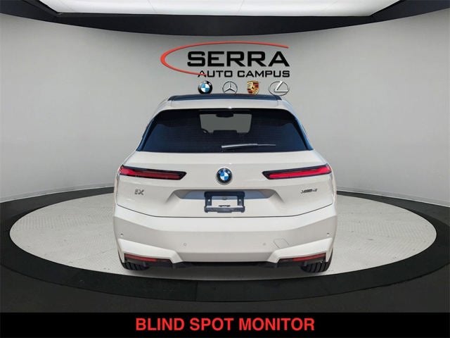 2026 BMW iX xDrive45