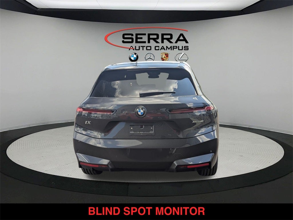 2026 BMW iX xDrive45