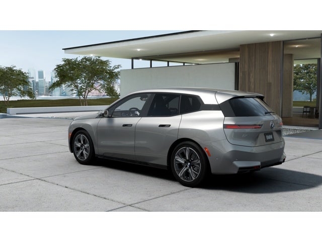 2026 BMW iX xDrive60