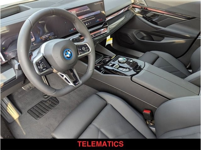 2026 BMW 550e 550e xDrive