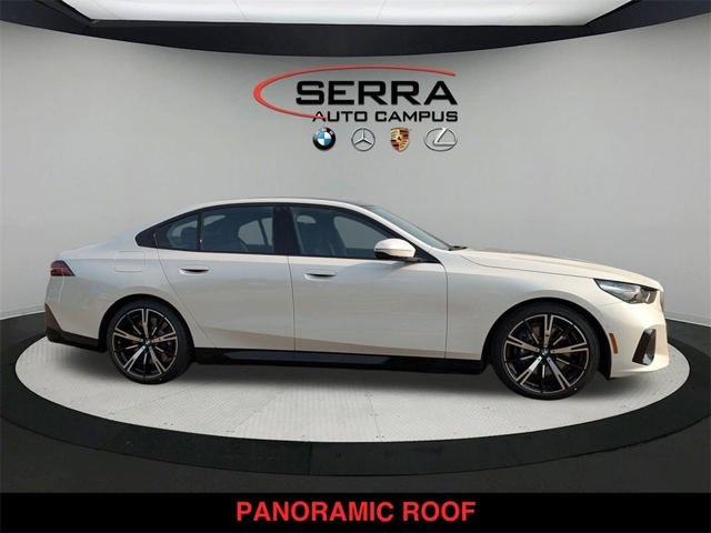 2026 BMW 550e 550e xDrive