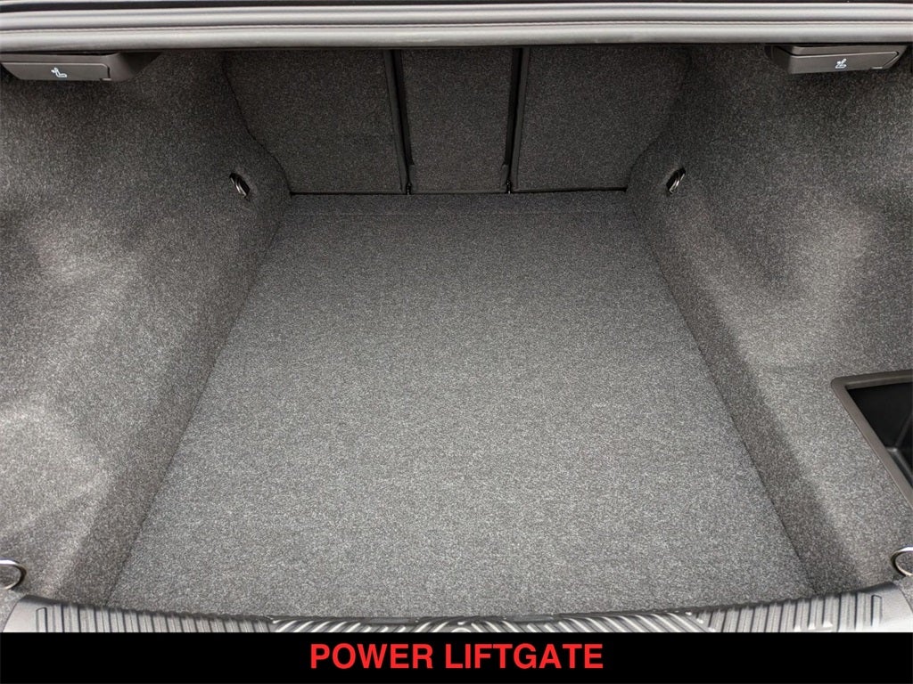 2026 BMW 550e 550e xDrive