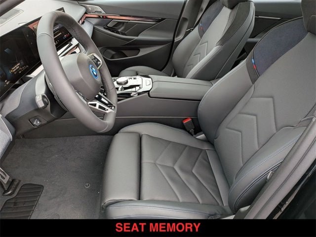 2026 BMW 550e 550e xDrive