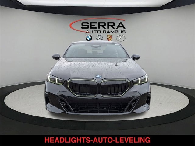 2026 BMW 550e 550e xDrive