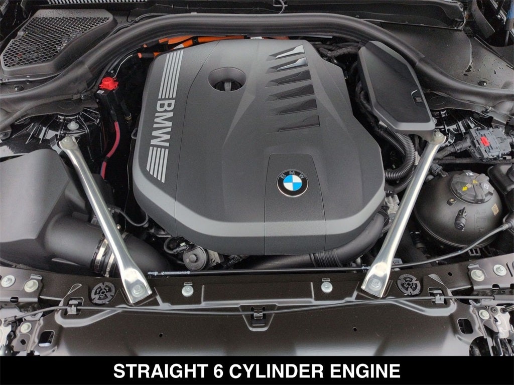 2026 BMW 550e 550e xDrive