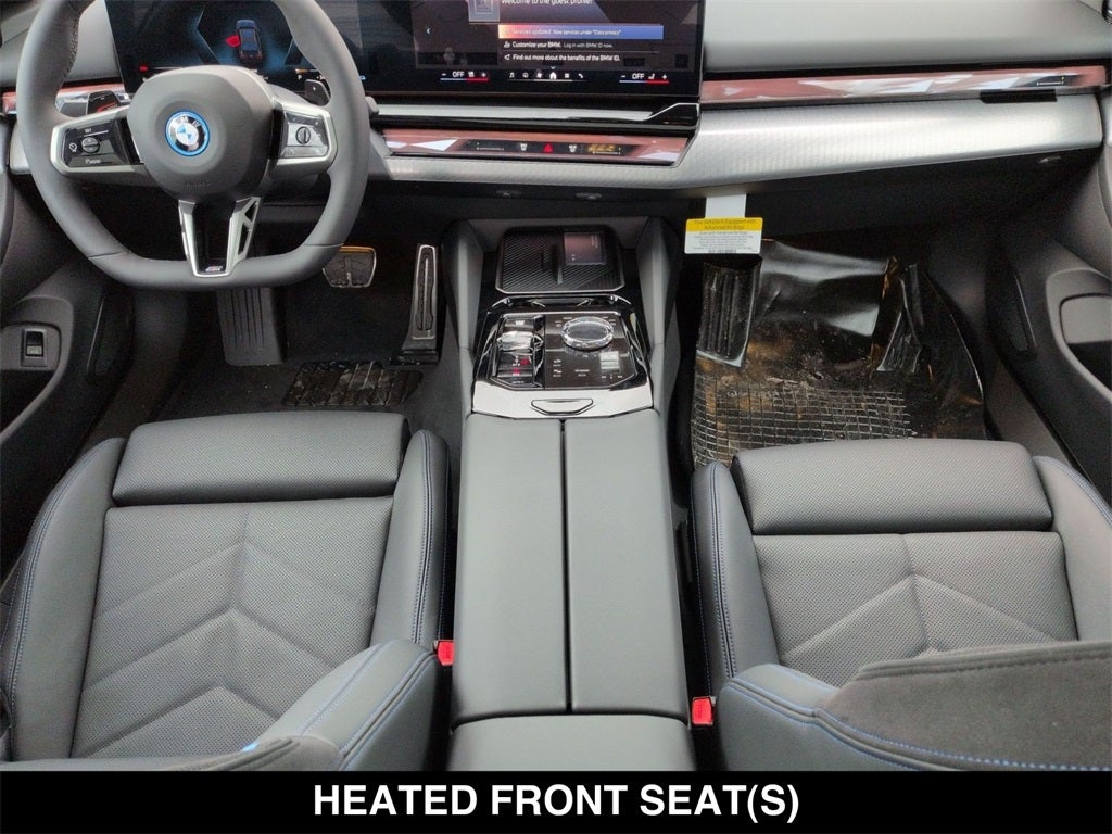 2026 BMW 550e 550e xDrive