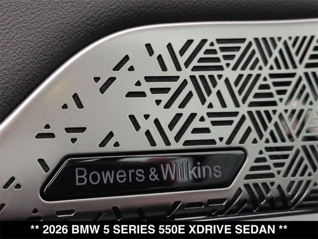 2026 BMW 550e 550e xDrive