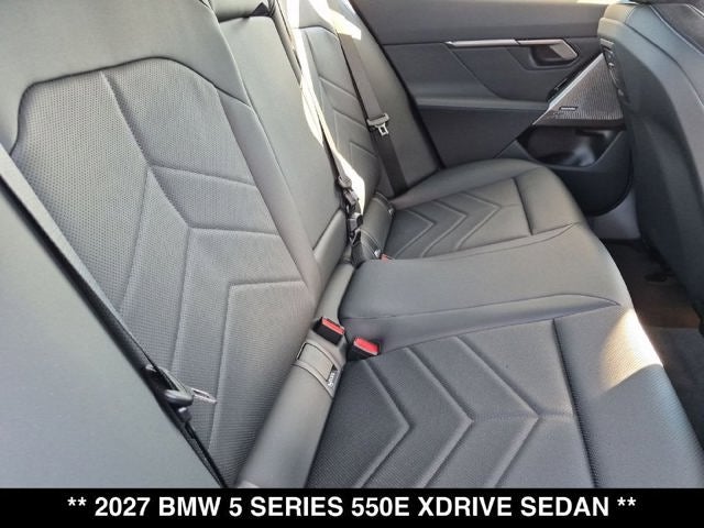 2027 BMW 550e 550e xDrive