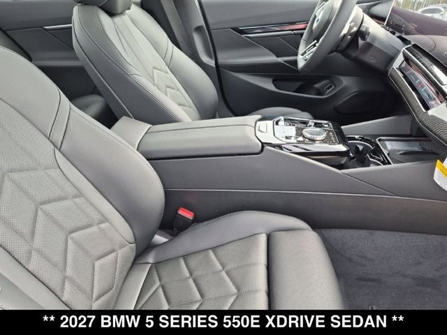 2027 BMW 550e 550e xDrive