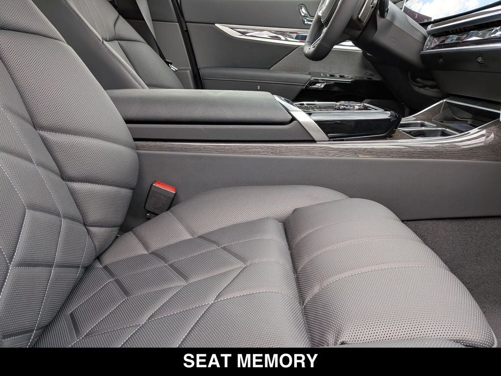 2026 BMW 760i 760i xDrive