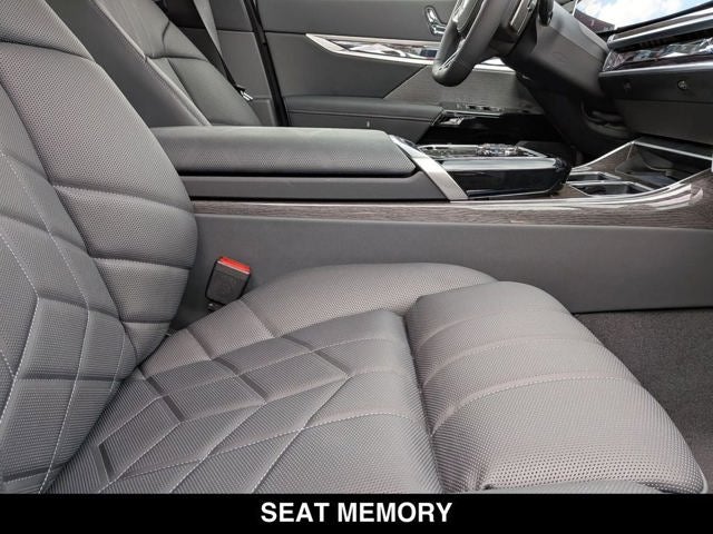 2026 BMW 760i 760i xDrive
