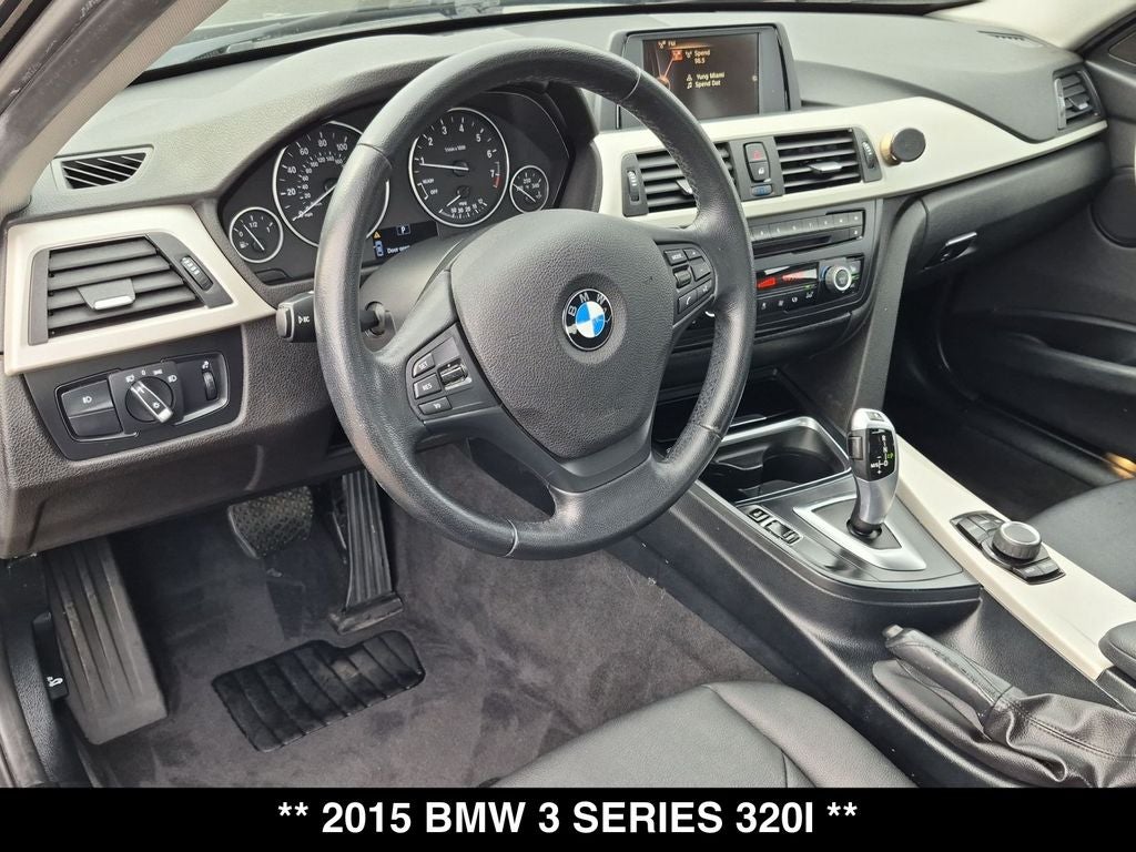 2015 BMW 3 Series 320i