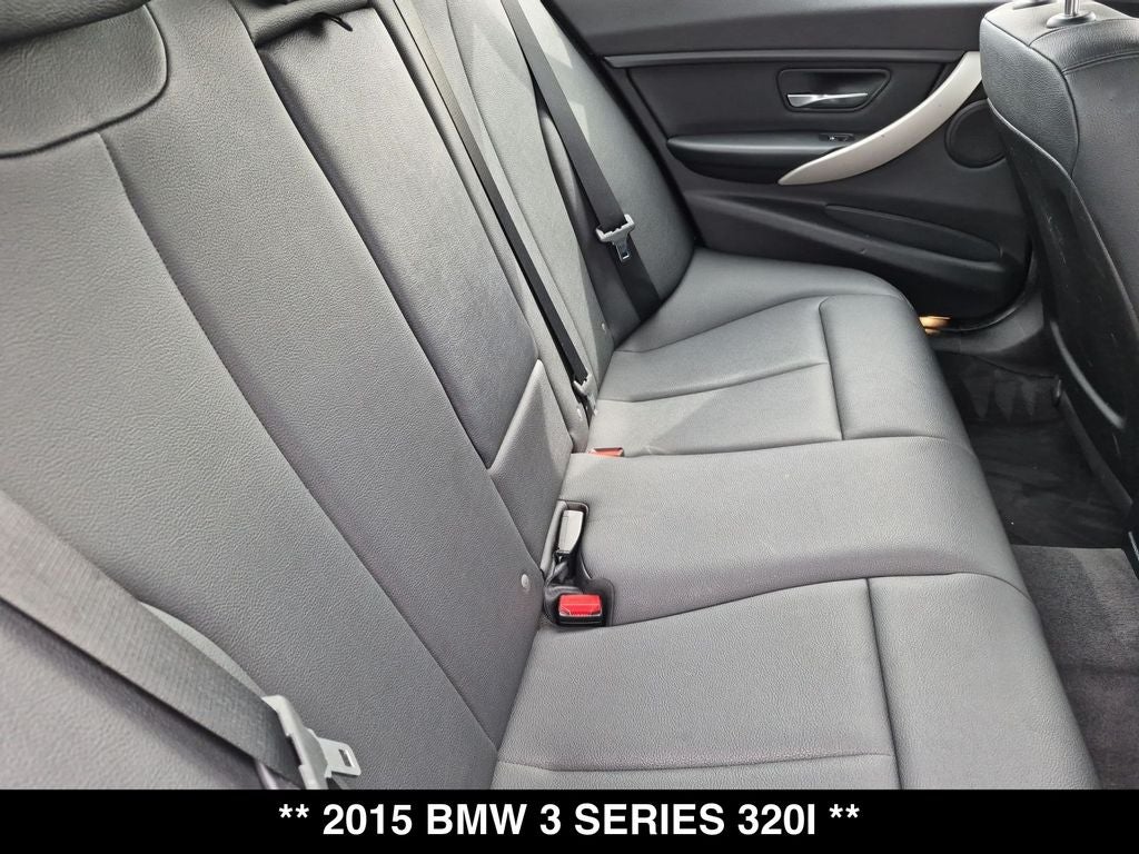 2015 BMW 3 Series 320i