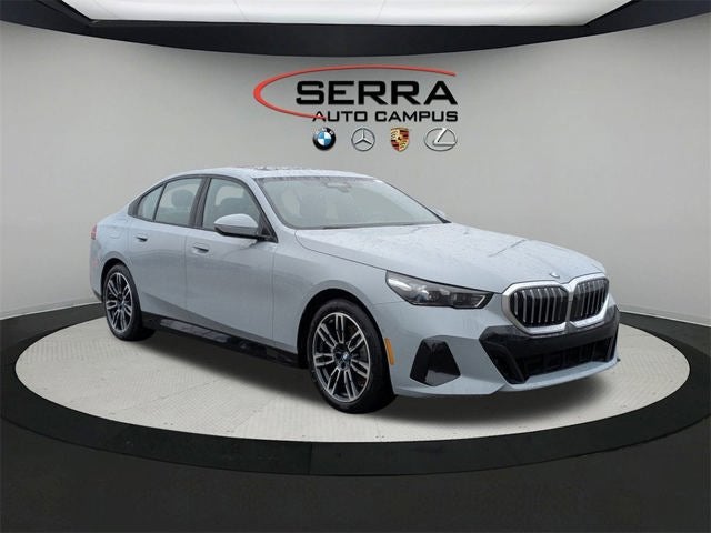 2026 BMW 530i 530i xDrive