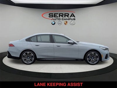 2026 BMW 530i 530i xDrive
