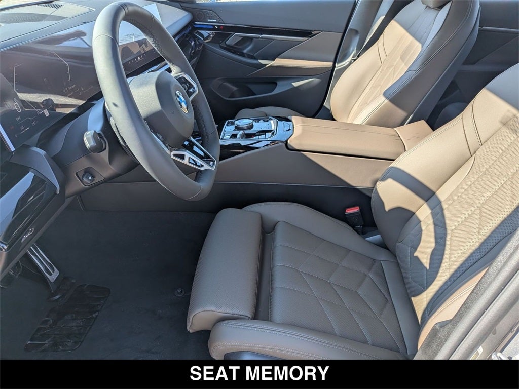 2026 BMW 530i 530i xDrive