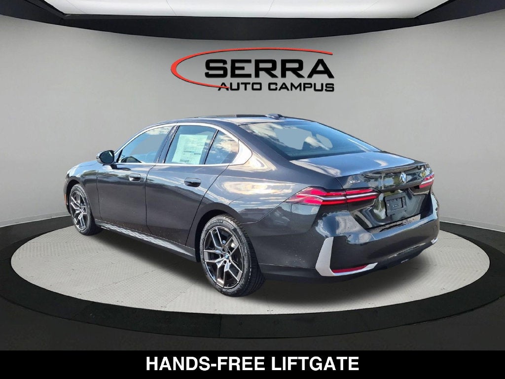 2027 BMW 530i 530i xDrive