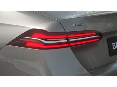 2026 BMW 530i 530i xDrive