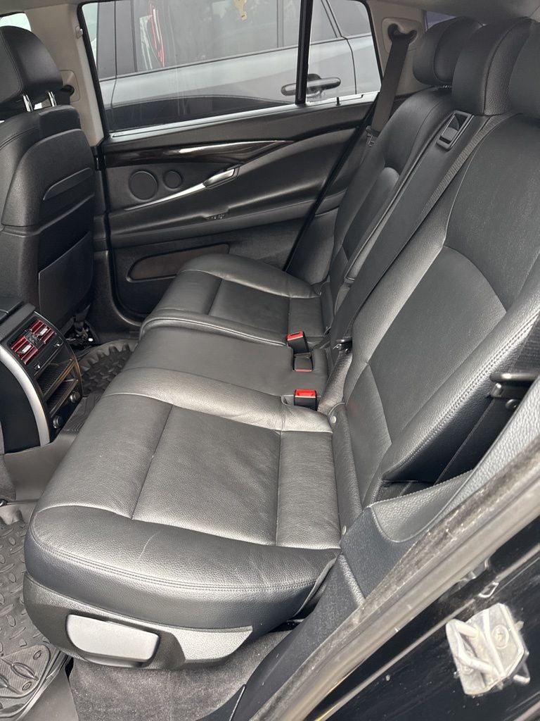 2016 BMW 5 Series 550i xDrive Gran Turismo