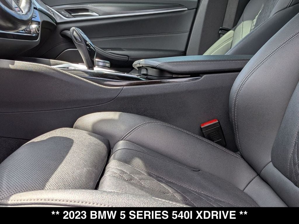 2023 BMW 540i 540i xDrive