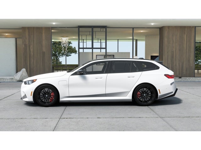 2027 BMW M5 Touring