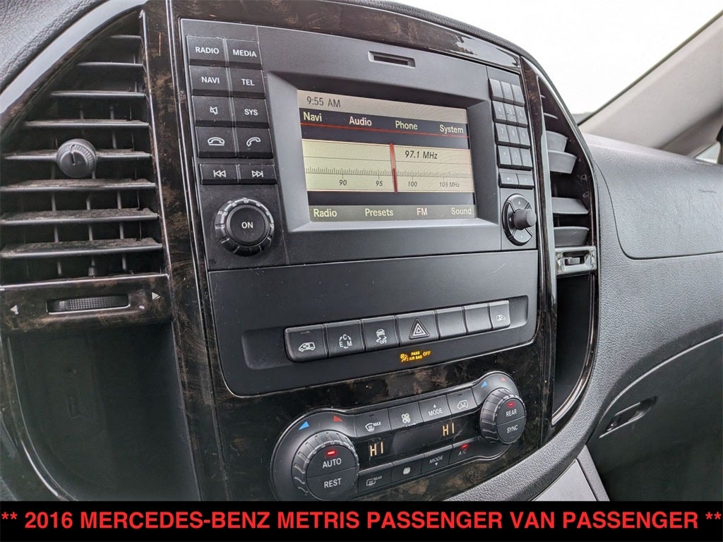 2016 Mercedes-Benz Metris Passenger Base