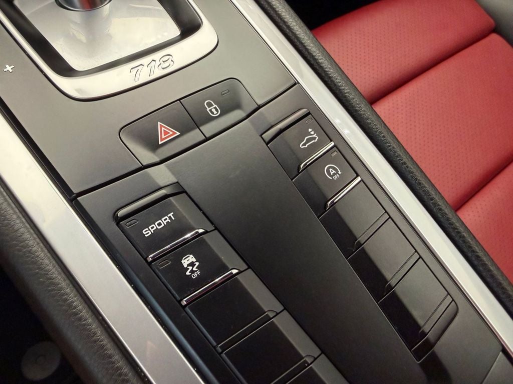 2018 Porsche 718 Cayman Base